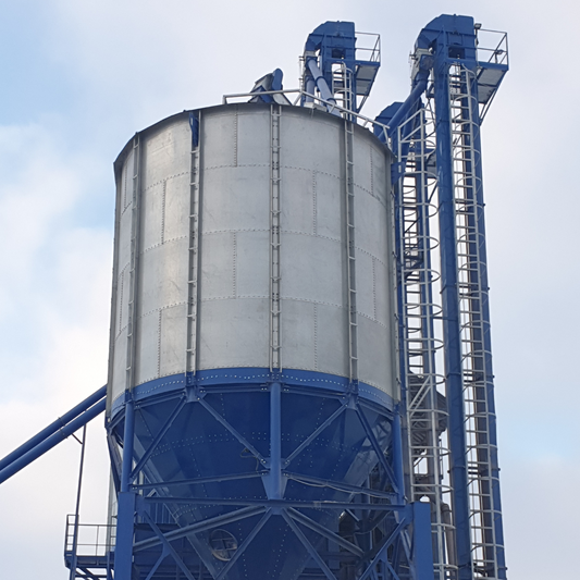 Torņi ar konisko grīdu